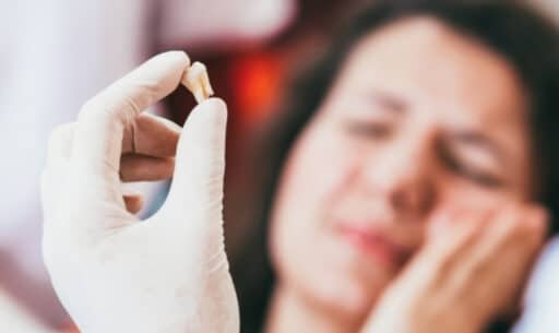 tooth extraction aftercare mistakes
